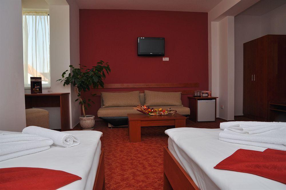 Hotel Alexis Cluj-Napoca Eksteriør bilde